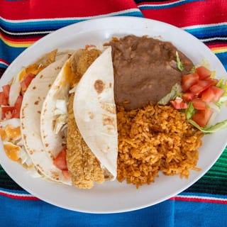 Fish Tacos (2) Plate